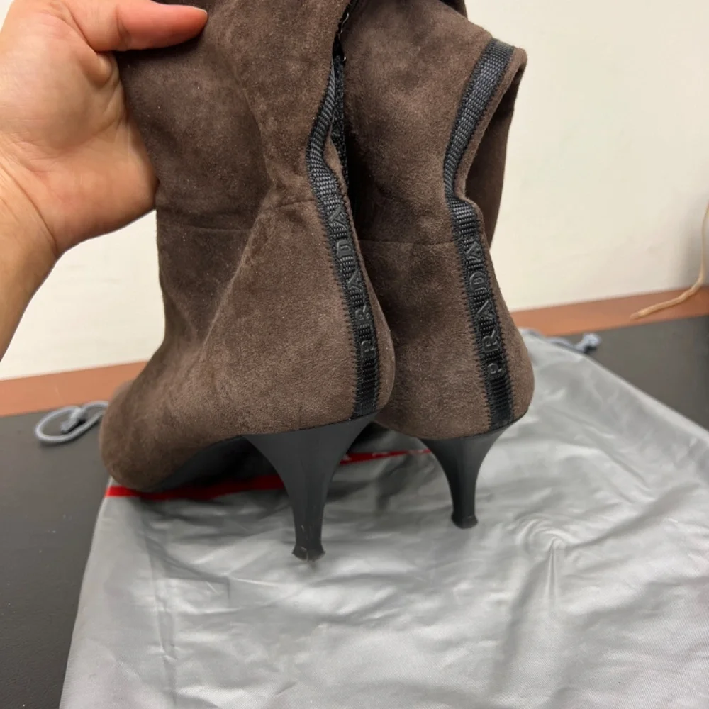 PRADA brown suede sock books - Picture 8 of 11
